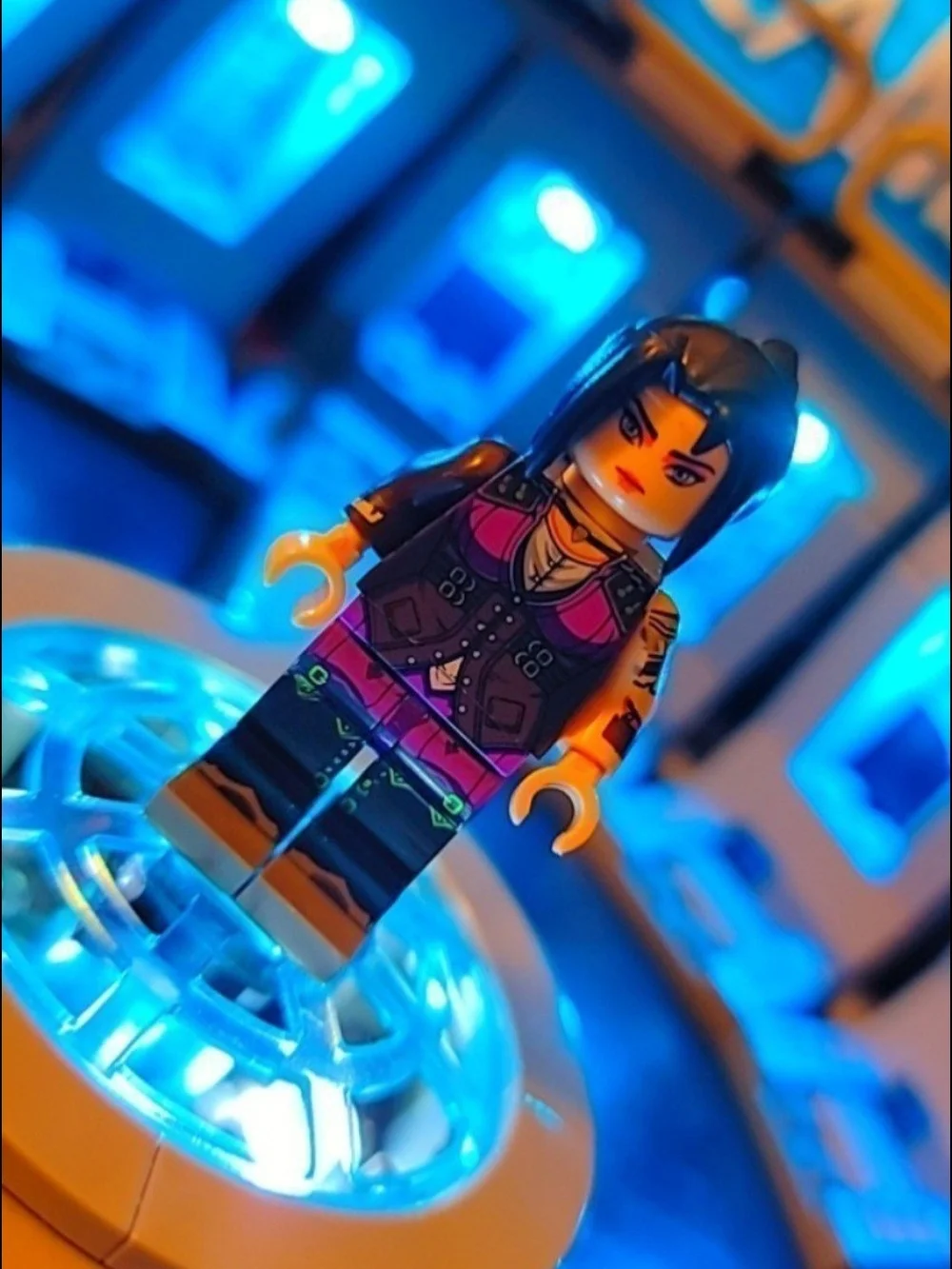 Arcane Caitlyn Minifigure Lego Compatible